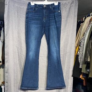 Stylish Indigo Flare Women's Jeans